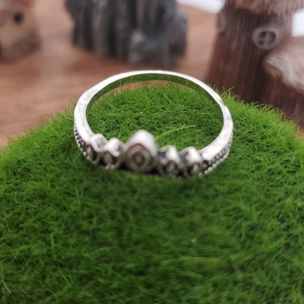 Royal Tiara‎ Crown Ring Size 6.5 R812